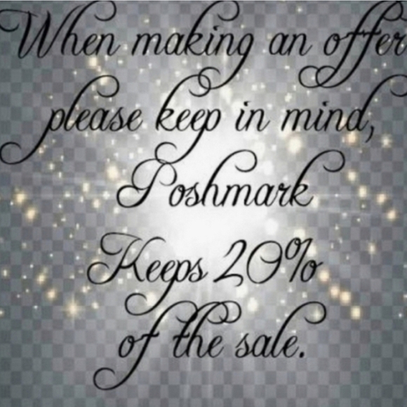 💯Betsey Johnson Butterfly Earrings - Picture 5 of 5